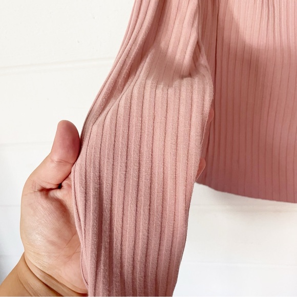 NWT Anthropologie Ribbed Off-The-Shoulder Long Sleeve Top in Mauve Size Medium - Picture 7 of 13
